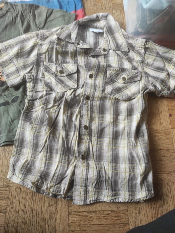 Lot 3 tee shirts 5 ans - photo numéro 2