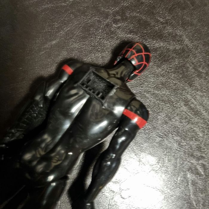 figurine SPIDERMAN - photo numéro 4