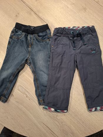 Lot 2 pantalons 18 mois