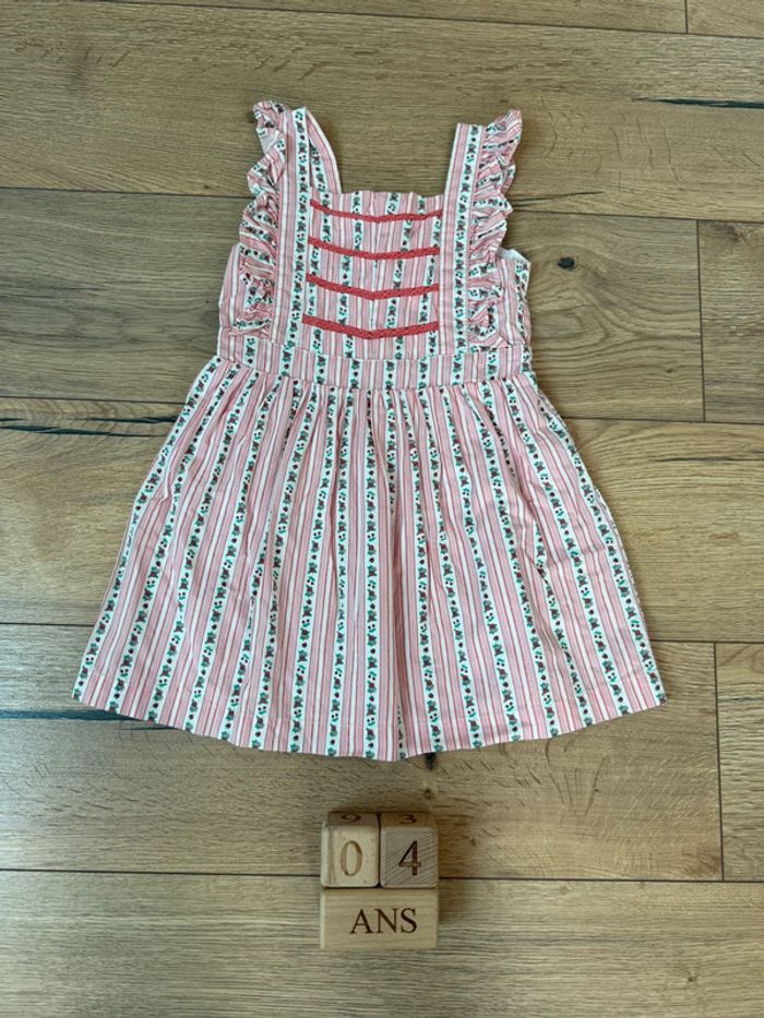 Jolie robe Sergent Major fleurs/cerises 4 ans
