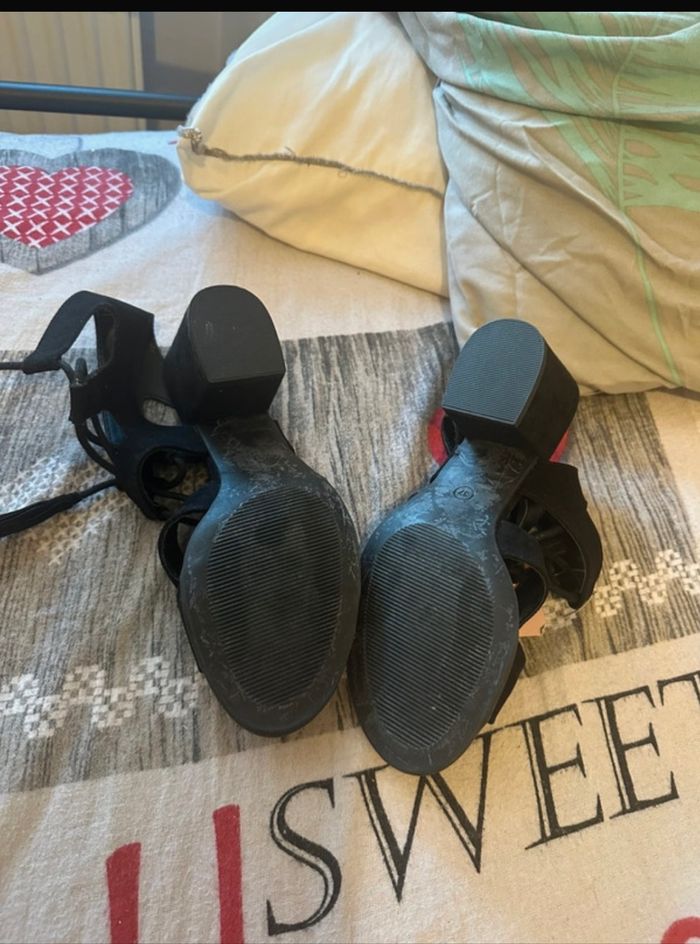 Sandale a gros talon P37👠 - photo numéro 3