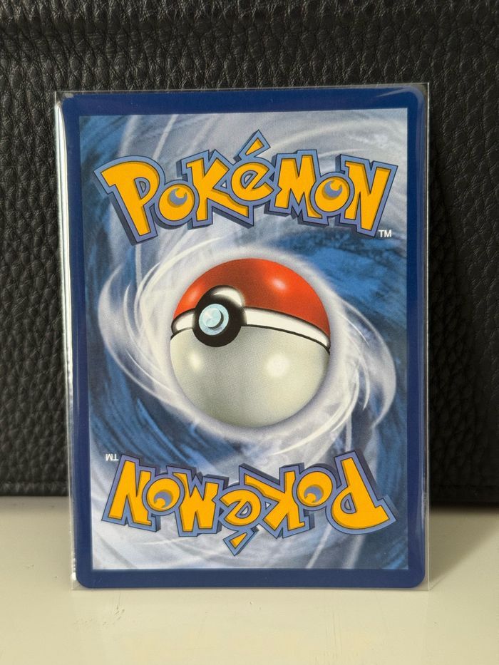 Mewtwo ex de la team rocket gold 240/182 - photo numéro 2