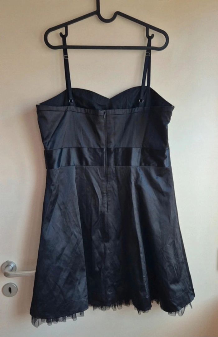 🌴 Belle robe noir 44 🌴 - photo numéro 9