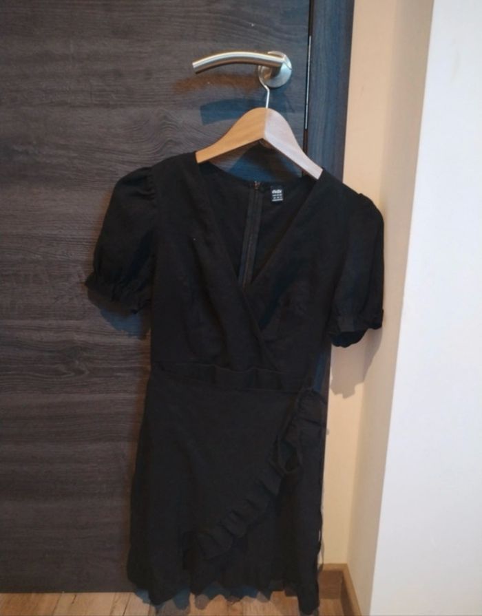 Robe noir légère - photo numéro 3