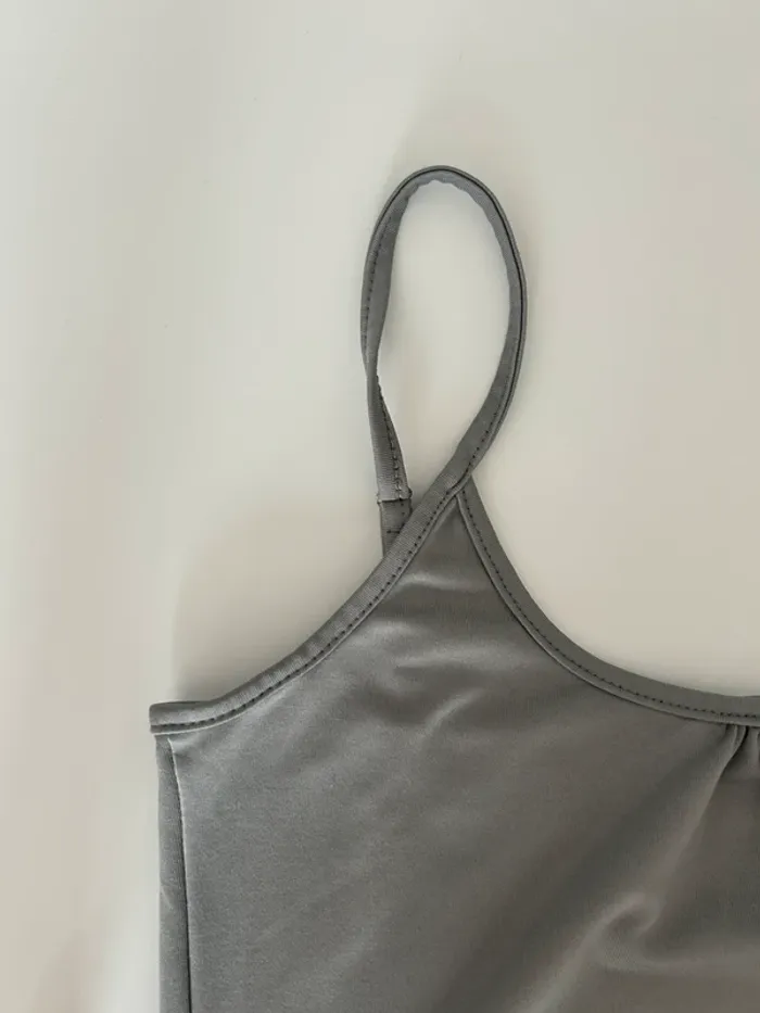 Débardeur bretelle femme taille M - photo numéro 2