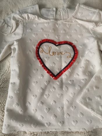 T-shirt blanc manches longues cœur