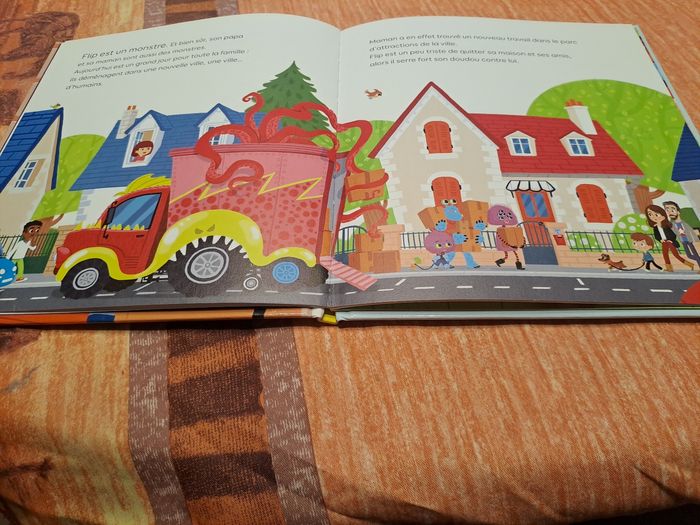 Flip découvre sa nouvelle maison. - photo numéro 2