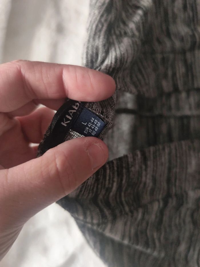 Gilet femme sans bouton sans fermeture marque Kiabi taille L 42/44 - photo numéro 7