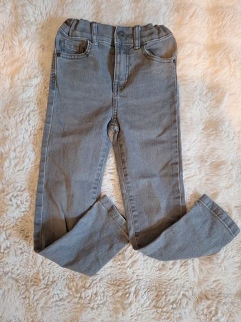 Jeans gris 5/6ans #FI5A-014