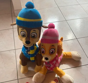 Lot de 2 Grandes Peluches Pat Patrouille