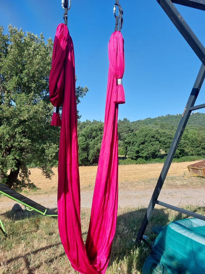 Hamac yoga aérien