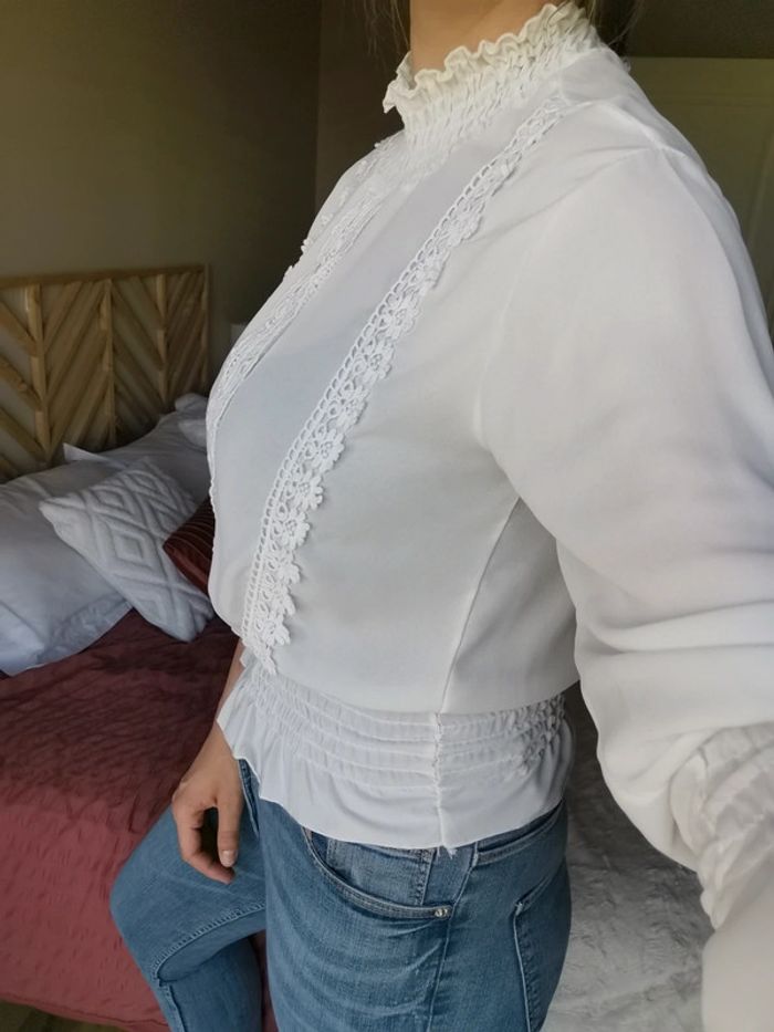 Blouse dentelle blanche - photo numéro 3