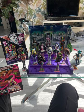 Figurines monster high