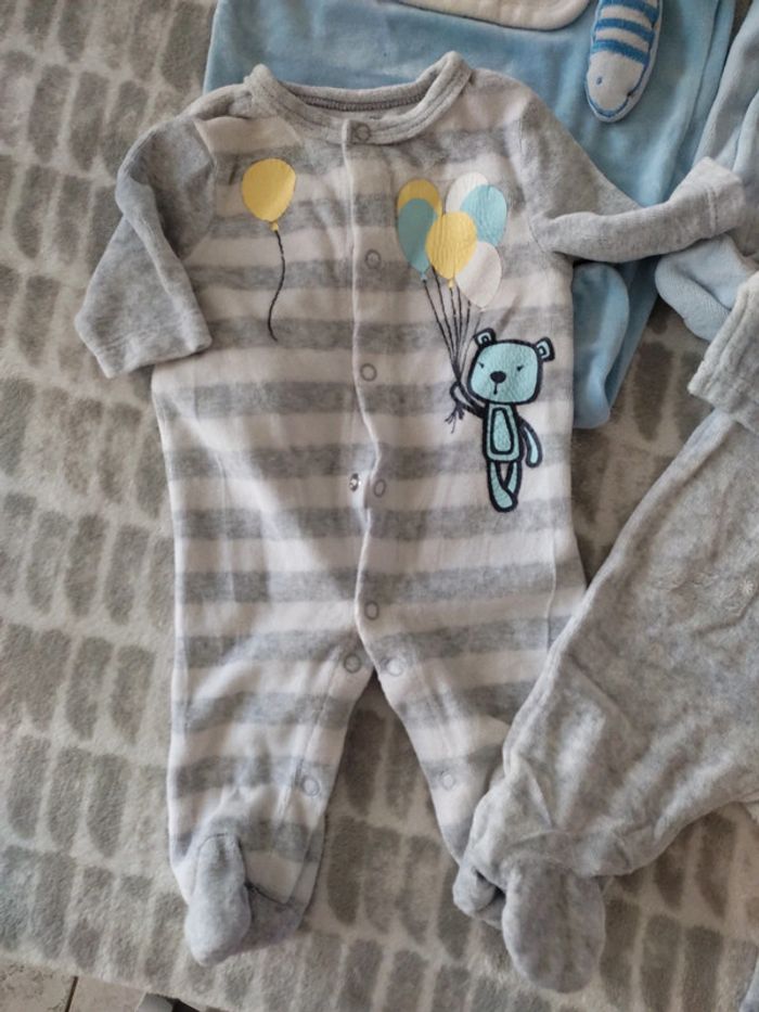 Pyjama grenouillère gris bleu Disney Mickey Zara 1 mois - photo numéro 2