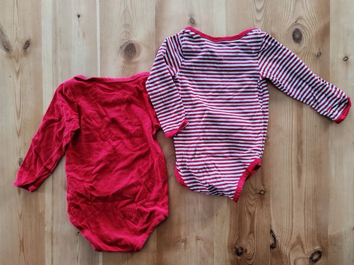 2 bodies - photo numéro 2