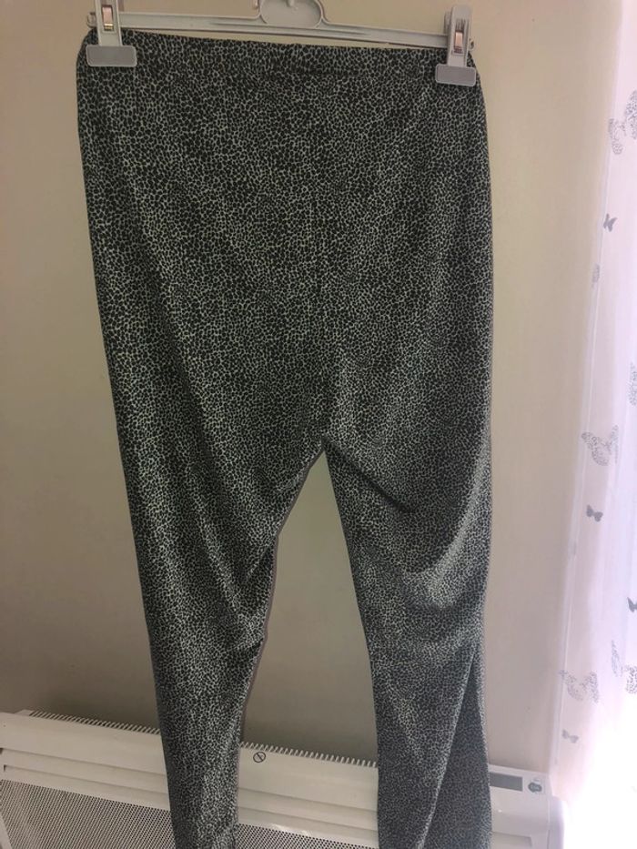 Joli legging - photo numéro 3