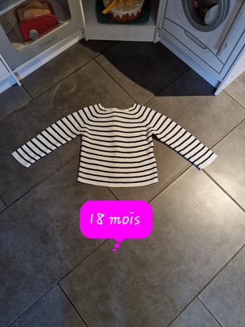Pull 18 mois