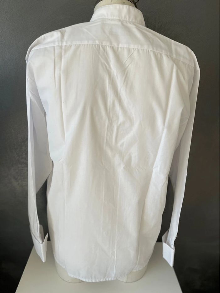 Chemise blanche - photo numéro 2