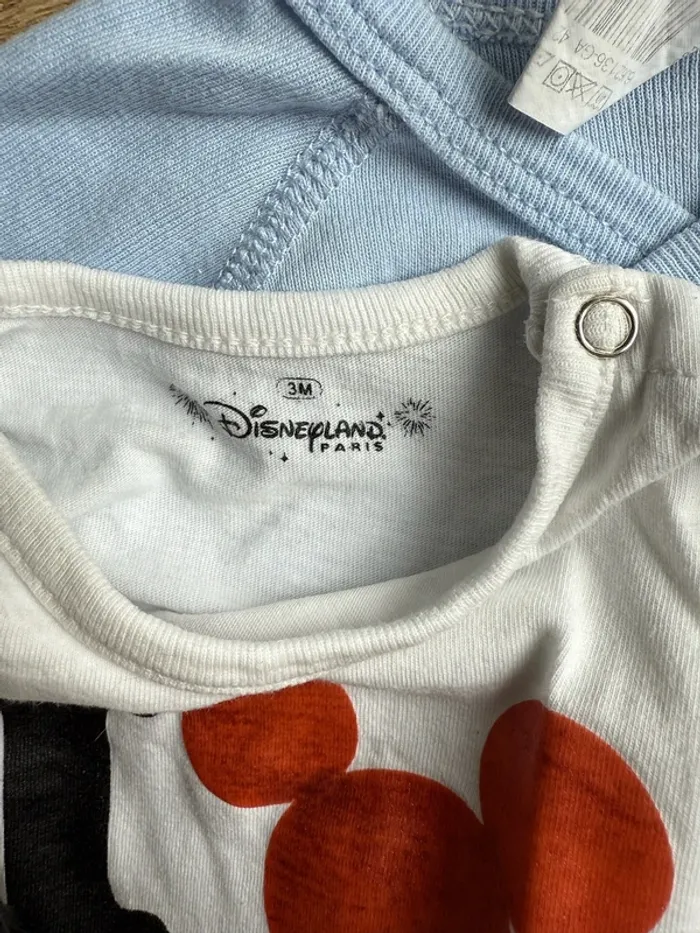 I Love MK Disney 3 mois absorba lot de 2 bodies body bébé garçon fille très bon état - photo numéro 4