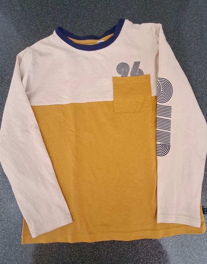 T shirt 8 ans