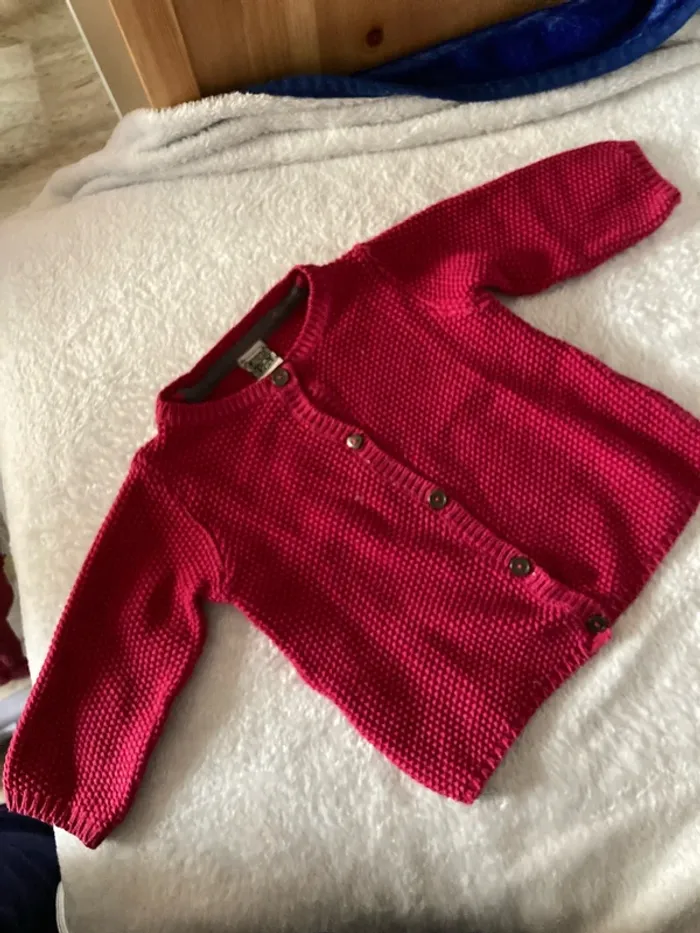 Gilet 9 mois tape à l’œil