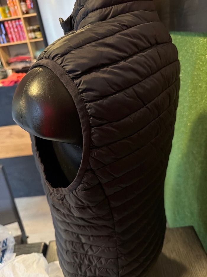 Gilet sans manche neuf jamais porté taille L - photo numéro 3