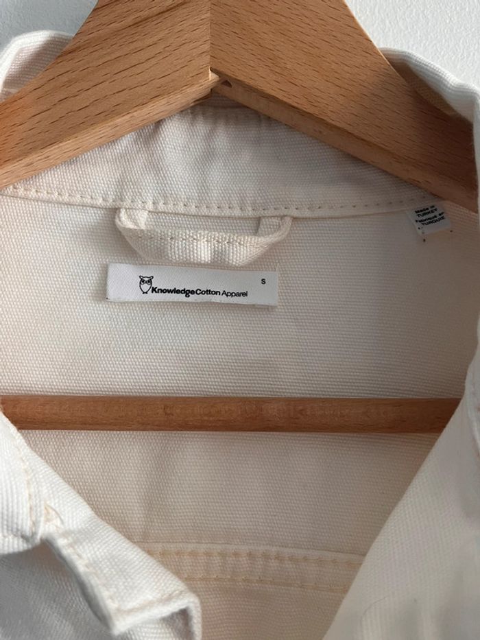 Veste blanche - photo numéro 2