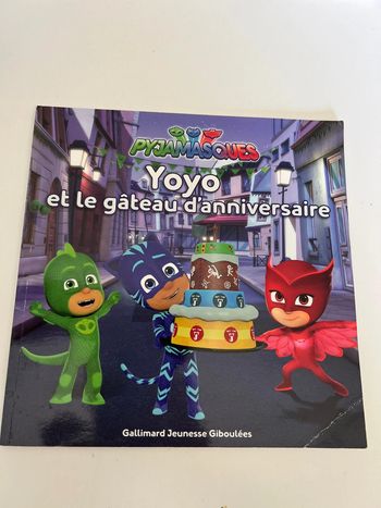 Livre pyjamas yoyo et le gâteau d’anniversaire