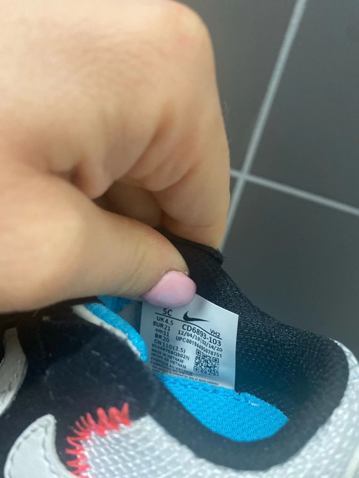 Nike air taille 21 neuve - photo numéro 7