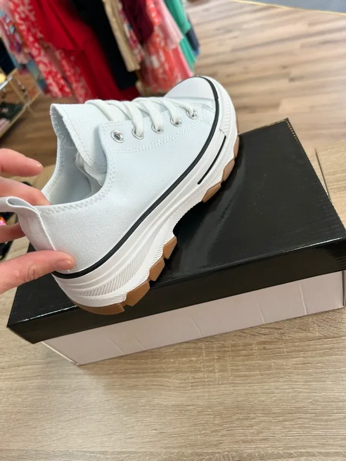 Basket femme blanche taille 39 chaussures femme tennis blanches femme 39 - photo numéro 2