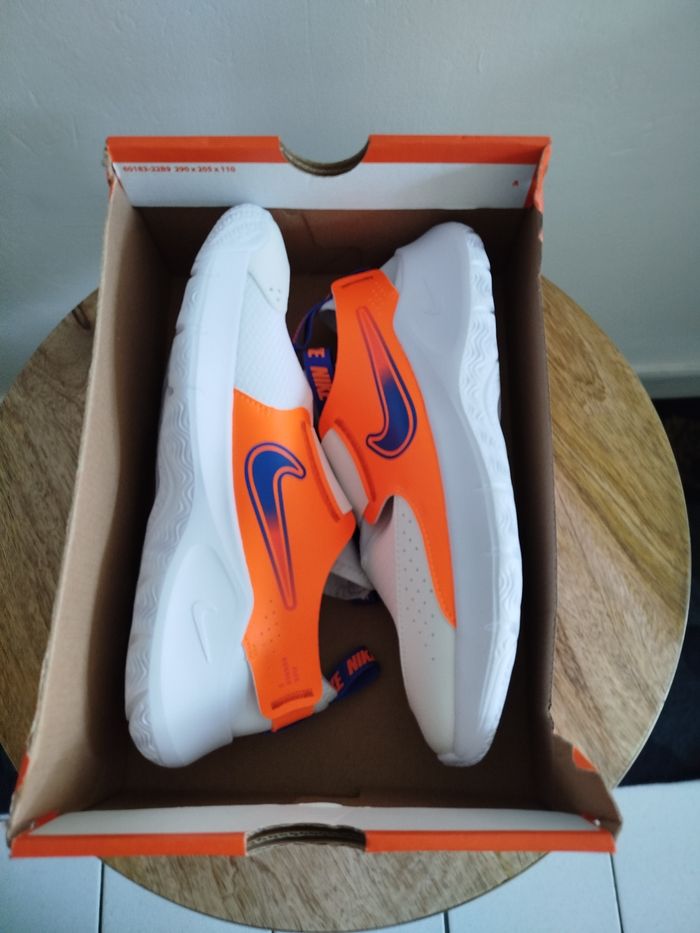 Baskets T 38,5 - photo numéro 9