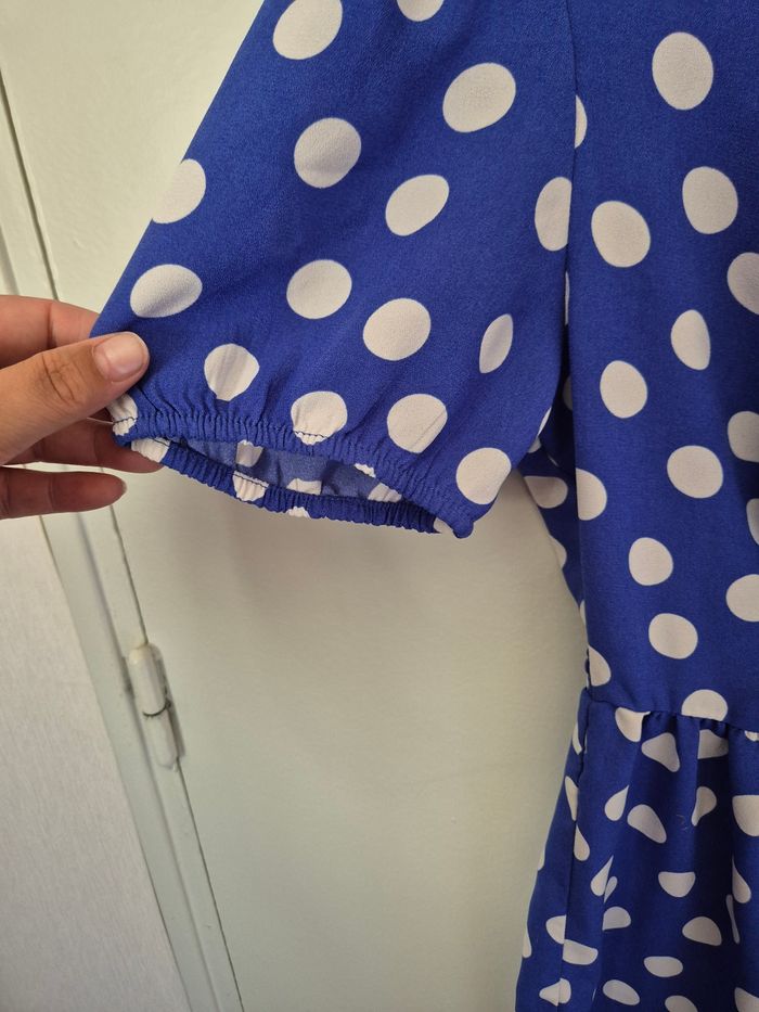 Magnifique robe bleu a poids taille 38 - photo numéro 3