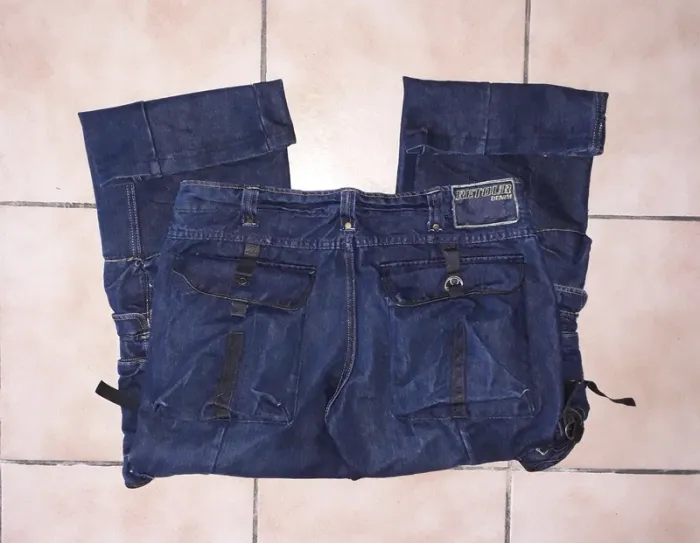 Jean homme T 42 - photo numéro 5