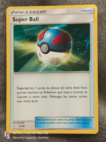 Carte Pokémon Desseur super balll objet 2017 21/30 
Réduction jusqu'à -60%