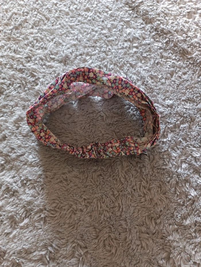 Fichu fleurie - photo numéro 2