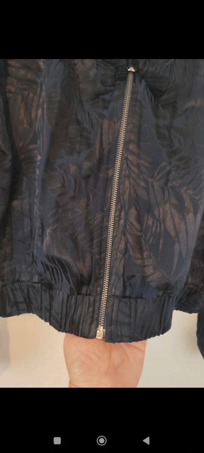Jolie veste noire à motifs taille 42 H&M - photo numéro 5