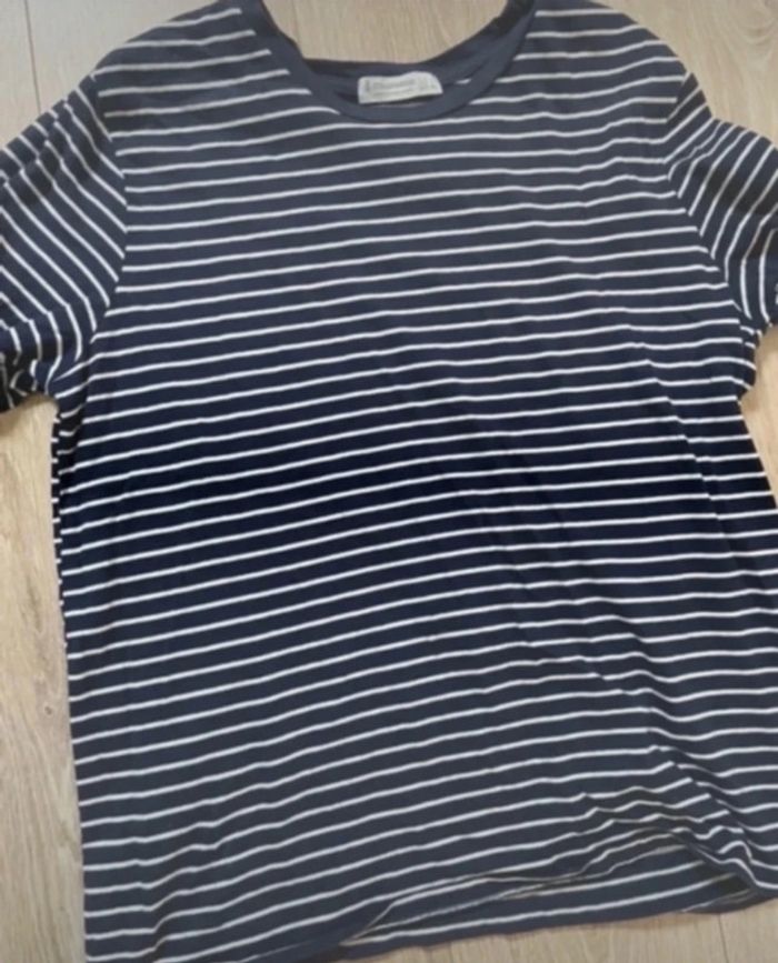 T-shirt stradivarius