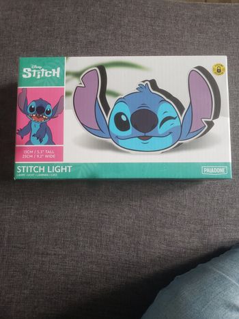 Lampe Stitch neuve