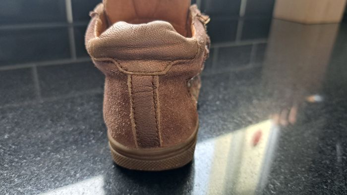Chaussures GBB - photo numéro 3