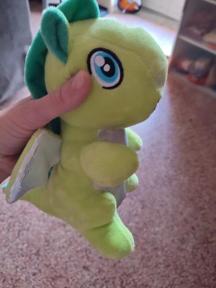 Peluche dragon neuve