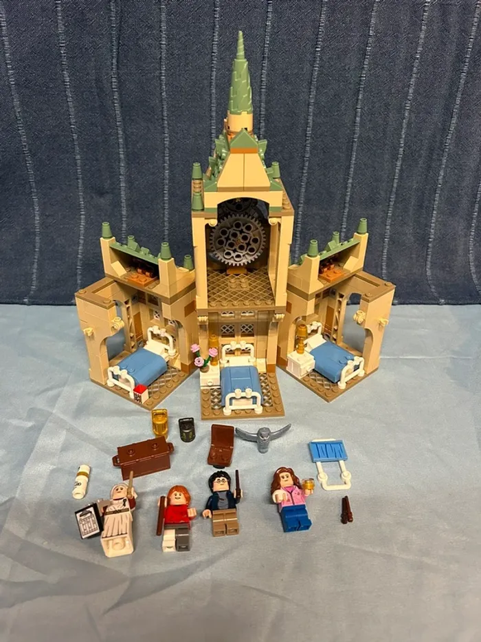 Lego Harry Potter L'infirmerie 76398 - photo numéro 5