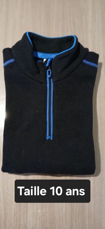 Pull garçon Taille 10 ans marque oxylane,