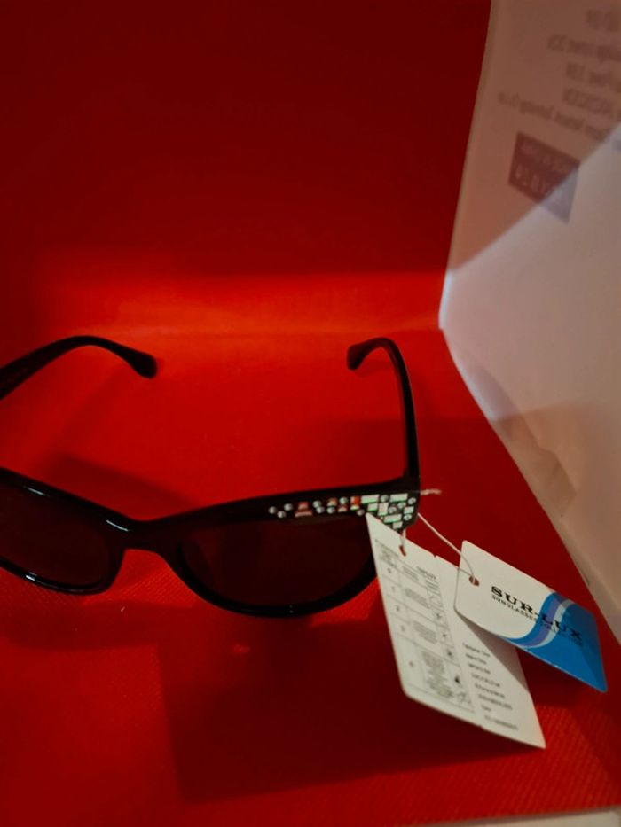 Lunettes de soleil Sur-Lux neuves avec étiquettes protection 400CE - photo numéro 3