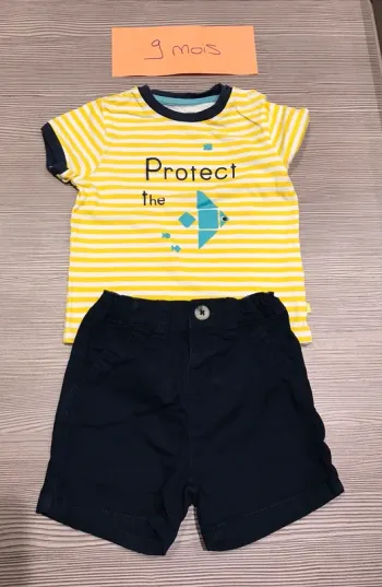 Teeshirt short bleu marine 9 mois