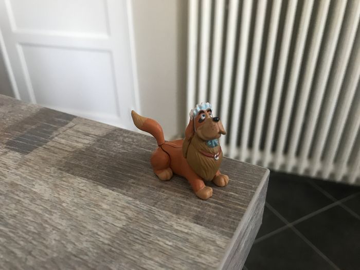 Figurine très rare chien nana Peter pan disney
