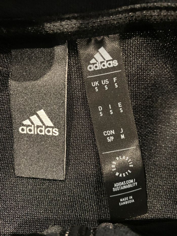Jogging Adidas 2 pièces veste zippée avec pantalon noir taille S en parfait état - photo numéro 3