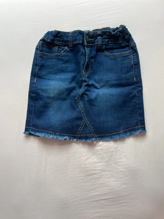 Lot fille 12 ans – Jupes & short en très bon état - photo numéro 5