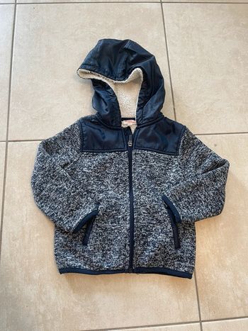 Belle grosse veste intérieure molletonné 4 ans DPAM