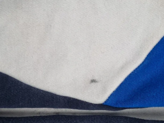 Sweat à capuche Adidas bleu et blanc – Taille 12 ans Garçon (mesures en photos) - photo numéro 7