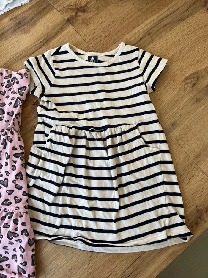 Lot 2 robes 3 ans - photo numéro 4